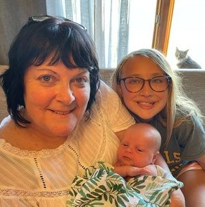 Meet your Posher, Lisa